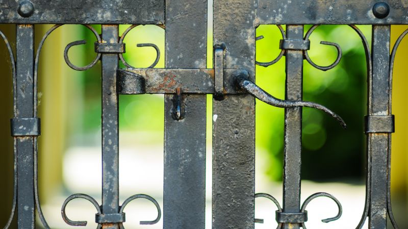 Iron Gate Repair