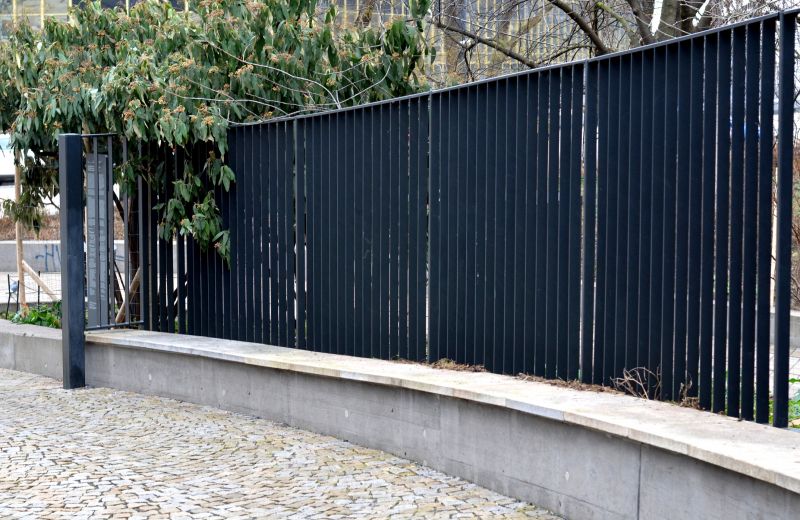 Steel Fence Construction in Kansas City, MO